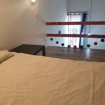 公寓 And Spacious At Corvin 布达佩斯