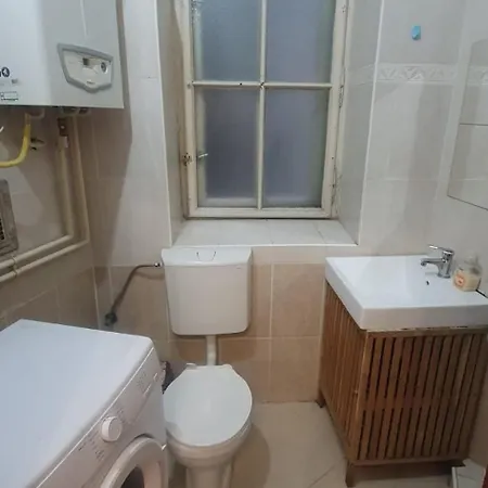 And Spacious At Corvin Апартаменты